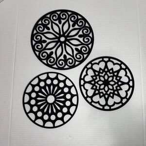 Set of‎ 6 Silicone Trivets – Mandala Style Heat-Resistant Black & White Pads